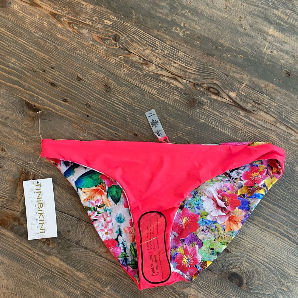 NWT-TiniBikini Swimwear Reversible Bottoms - Picture 3 of 9
